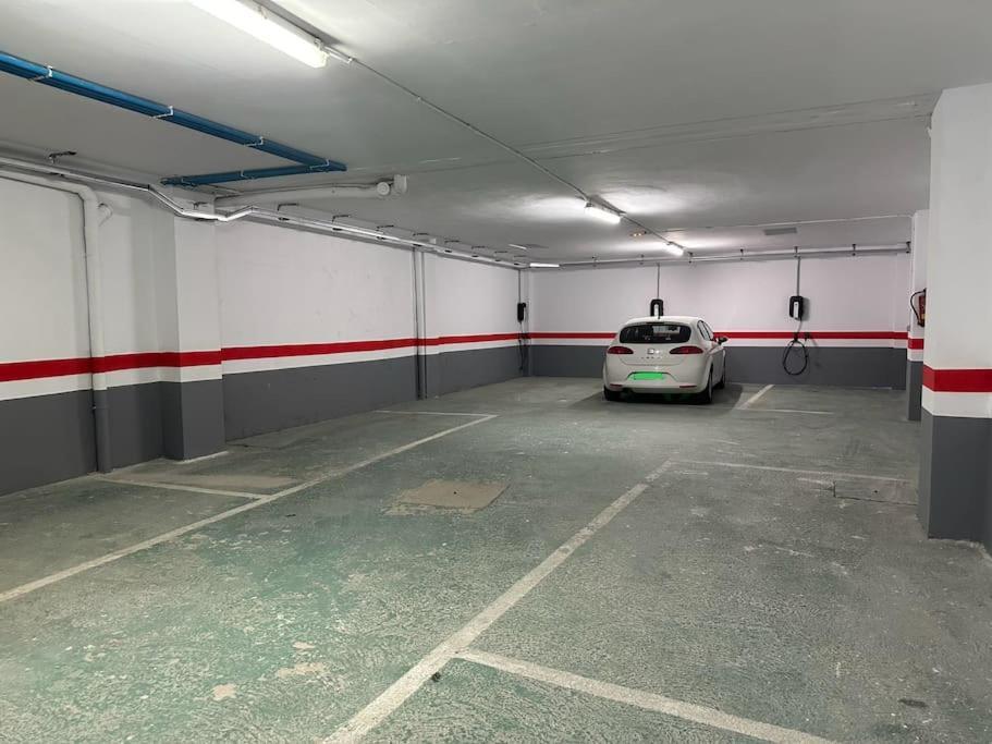 Montaltino 3 - Con Garaje - Centrico, Comodo, Cuidado - Cerca Playas A Coruna Ngoại thất bức ảnh