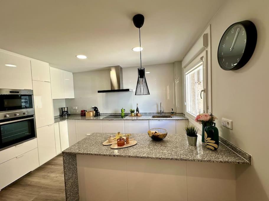 Montaltino 3 - Con Garaje - Centrico, Comodo, Cuidado - Cerca Playas A Coruna Ngoại thất bức ảnh